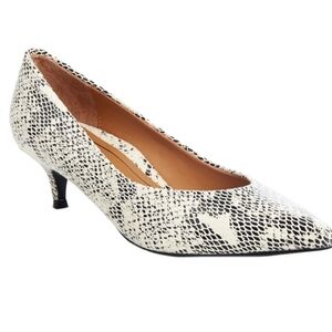 Vionic Josie Kitten heel Pumps NWT White / Black Womens Sz 8.5 $179